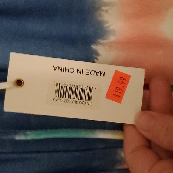 Womens size small Simply Southern brand with tie-die colors. - Picture 2 of 4